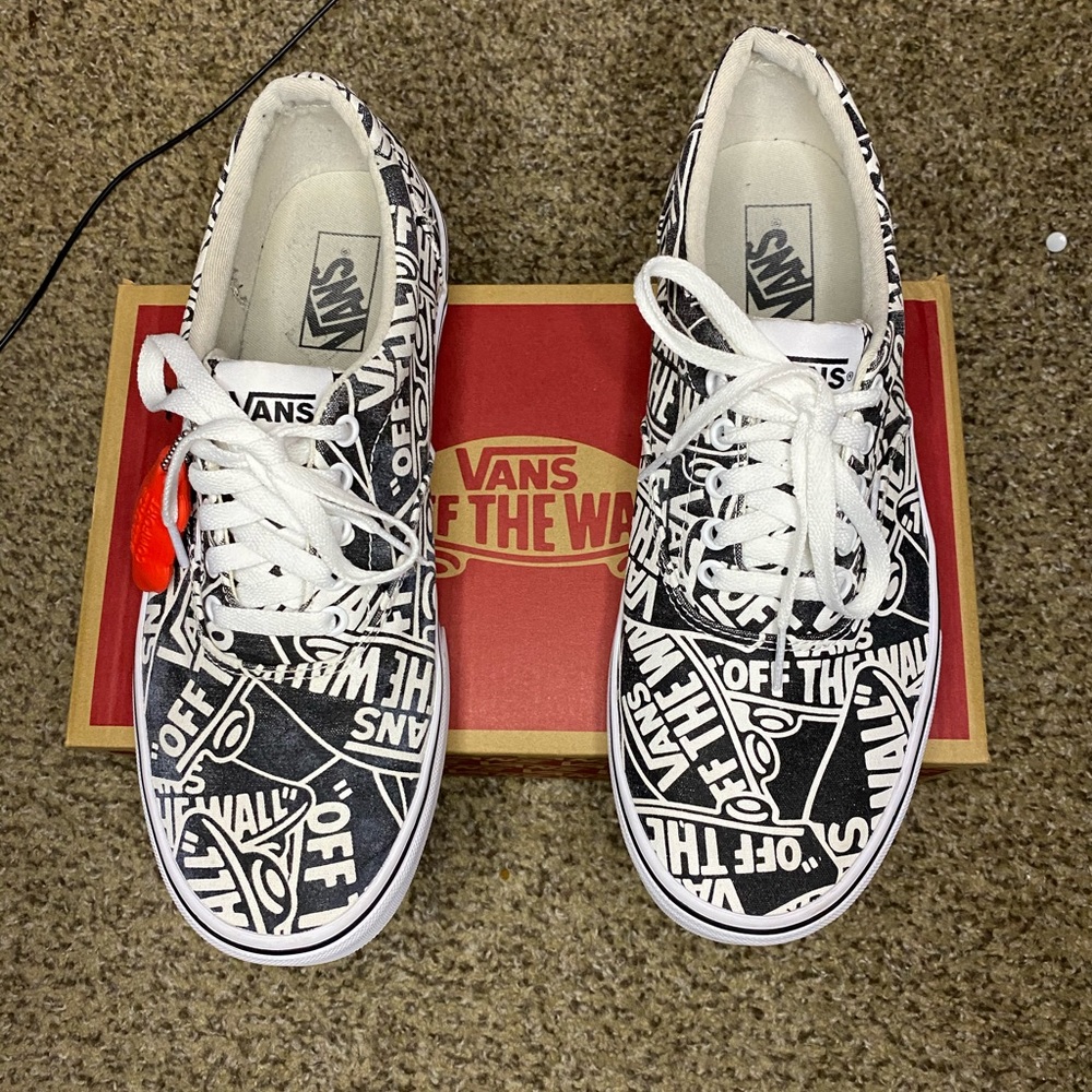 black and white vans low